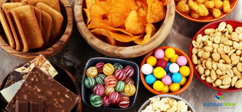 Os perigos do sal e do açúcar na alimentação infantil