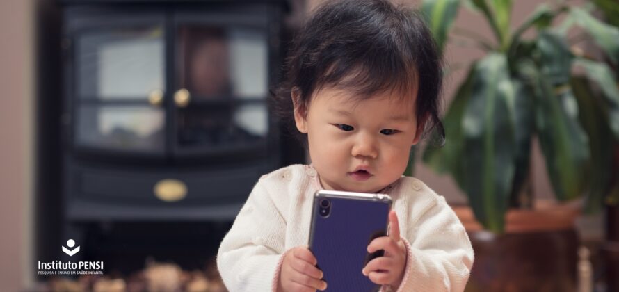 Tablets e smartphones: não para bebês