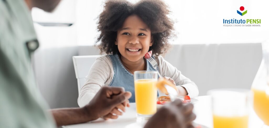 9 dicas para aprimorar a relação com seu filho na hora de oferecer refeições