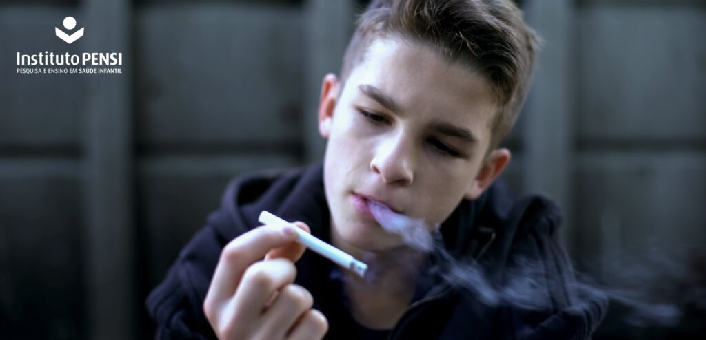 Como saber se os adolescentes vão fumar tabaco?